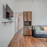 Lit Apartment