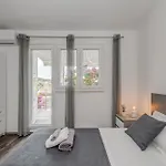 Apartment Lit Ražanj